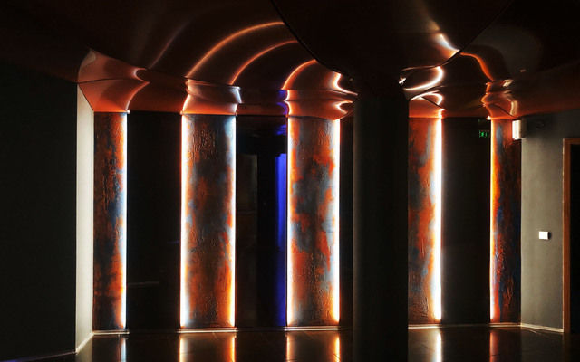 Artistic wall decoration